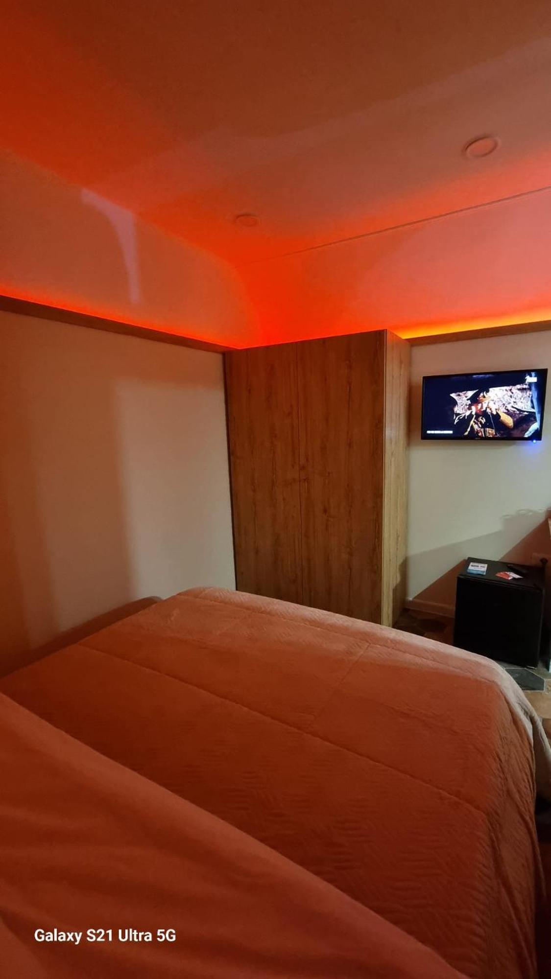 O'vascio Ra Nennel Appartement Napels